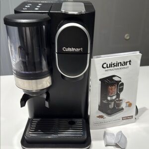 Cuisinart Black Coffee Maker. Grind & Brew single Serve Coffeemaker.